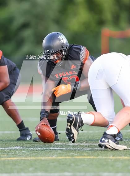 Thumbnail 2 in Dearborn @ Belleville photogallery.