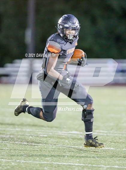 Thumbnail 3 in Dearborn @ Belleville photogallery.