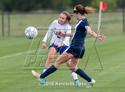 Thumbnail 3 in O'Connor vs. Clemens (UIL Area Playoff) photogallery.