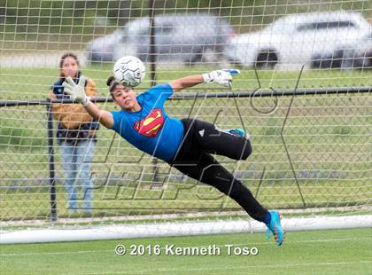 Thumbnail 1 in O'Connor vs. Clemens (UIL Area Playoff) photogallery.