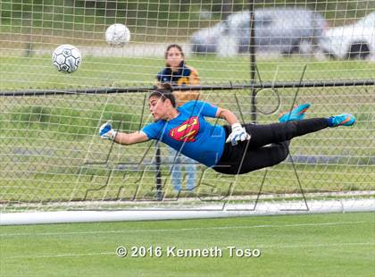 Thumbnail 2 in O'Connor vs. Clemens (UIL Area Playoff) photogallery.