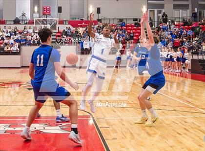 Thumbnail 3 in Friendswood vs. Barbers Hill (UIL 5A DIII Bi-District Playoff) photogallery.