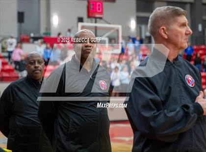 Thumbnail 3 in Friendswood vs. Barbers Hill (UIL 5A DIII Bi-District Playoff) photogallery.