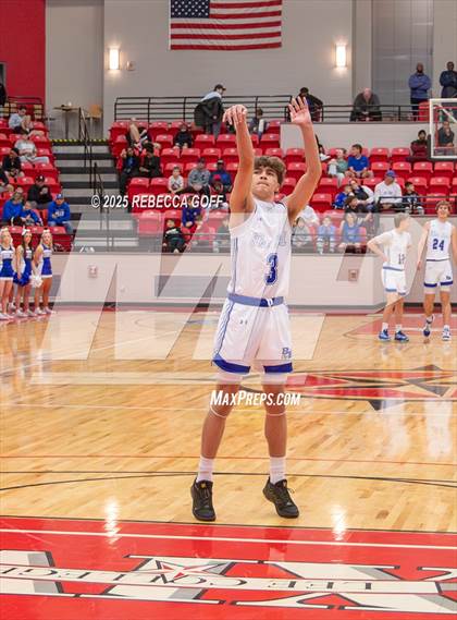 Thumbnail 2 in Friendswood vs. Barbers Hill (UIL 5A DIII Bi-District Playoff) photogallery.