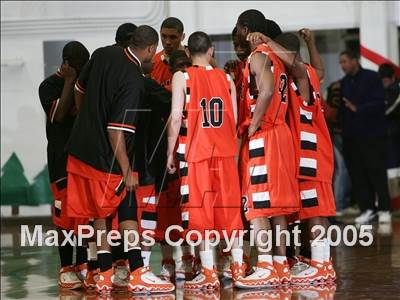 Thumbnail 1 in McClymonds vs. Sacramento (Gridley Invitational) photogallery.