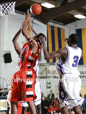 Thumbnail 1 in McClymonds vs. Sacramento (Gridley Invitational) photogallery.