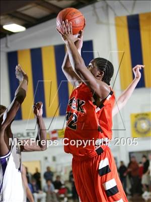 Thumbnail 3 in McClymonds vs. Sacramento (Gridley Invitational) photogallery.