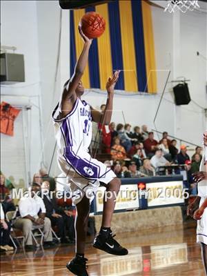 Thumbnail 1 in McClymonds vs. Sacramento (Gridley Invitational) photogallery.