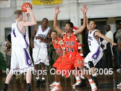 Thumbnail 3 in McClymonds vs. Sacramento (Gridley Invitational) photogallery.