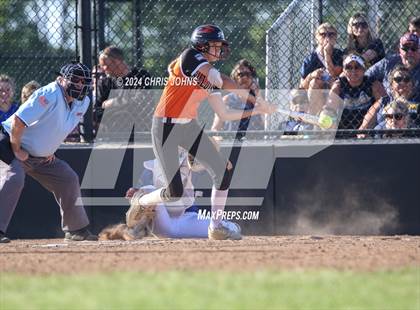 Thumbnail 2 in Marion vs Waterloo (IHSA, 3A, Sectional Semifinal) photogallery.