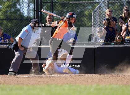 Thumbnail 1 in Marion vs Waterloo (IHSA, 3A, Sectional Semifinal) photogallery.