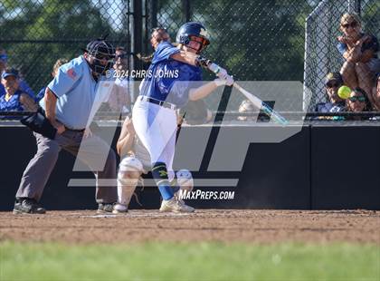 Thumbnail 3 in Marion vs Waterloo (IHSA, 3A, Sectional Semifinal) photogallery.