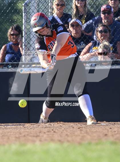 Thumbnail 3 in Marion vs Waterloo (IHSA, 3A, Sectional Semifinal) photogallery.