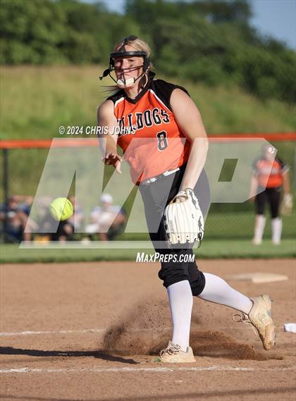 Thumbnail 1 in Marion vs Waterloo (IHSA, 3A, Sectional Semifinal) photogallery.