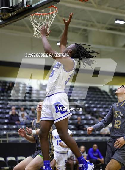 Thumbnail 2 in Dallas Christian vs. Kaufman (Kaufman Holiday Tournament) photogallery.