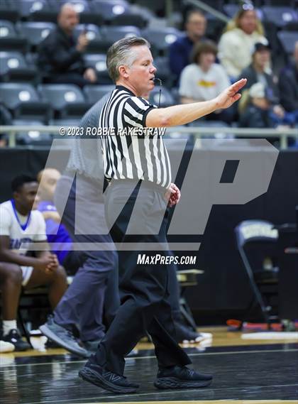 Thumbnail 2 in Dallas Christian vs. Kaufman (Kaufman Holiday Tournament) photogallery.