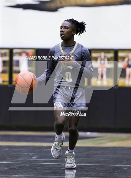 Thumbnail 2 in Dallas Christian vs. Kaufman (Kaufman Holiday Tournament) photogallery.