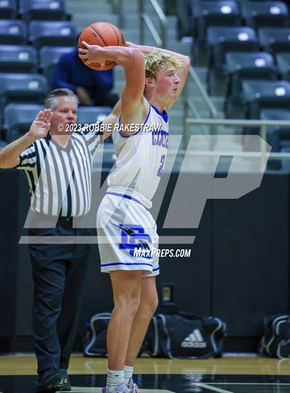 Thumbnail 1 in Dallas Christian vs. Kaufman (Kaufman Holiday Tournament) photogallery.