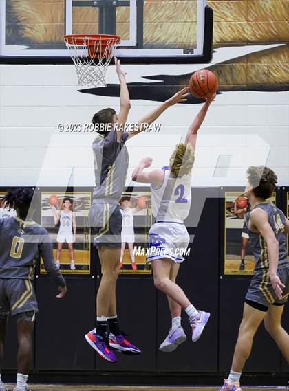 Thumbnail 1 in Dallas Christian vs. Kaufman (Kaufman Holiday Tournament) photogallery.