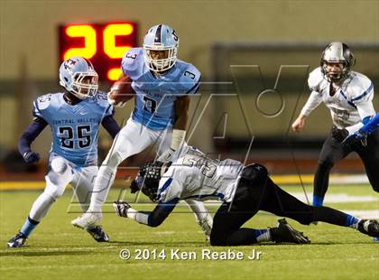 Thumbnail 2 in Conneaut Area vs. Central Valley (PIAA Class AAA Quarterfinal) photogallery.