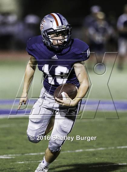 Thumbnail 1 in McMahon @ Staples photogallery.