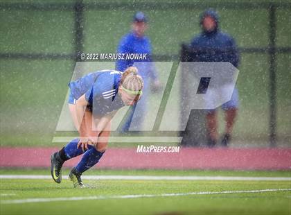 Thumbnail 2 in Rochester vs. Athens (MHSAA Division I Regional Final) photogallery.