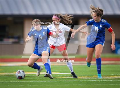 Thumbnail 3 in Rochester vs. Athens (MHSAA Division I Regional Final) photogallery.