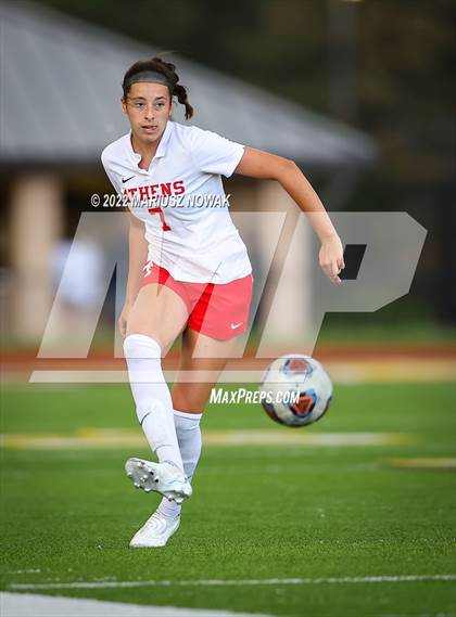 Thumbnail 3 in Rochester vs. Athens (MHSAA Division I Regional Final) photogallery.