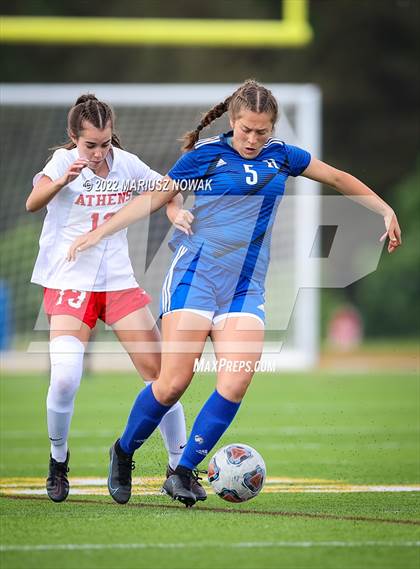 Thumbnail 3 in Rochester vs. Athens (MHSAA Division I Regional Final) photogallery.