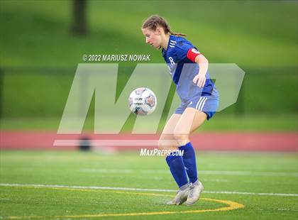 Thumbnail 2 in Rochester vs. Athens (MHSAA Division I Regional Final) photogallery.