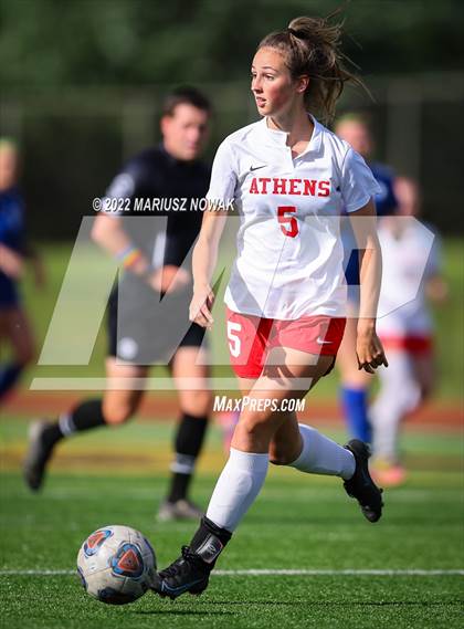 Thumbnail 3 in Rochester vs. Athens (MHSAA Division I Regional Final) photogallery.