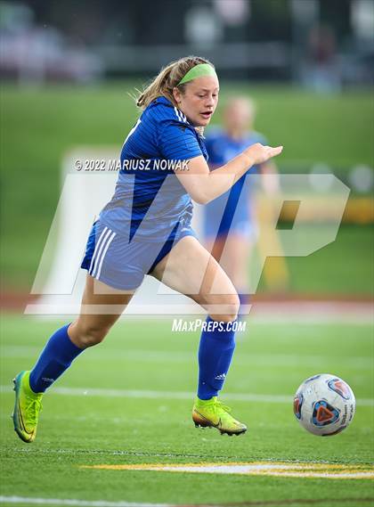 Thumbnail 2 in Rochester vs. Athens (MHSAA Division I Regional Final) photogallery.