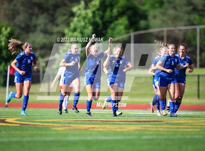 Thumbnail 3 in Rochester vs. Athens (MHSAA Division I Regional Final) photogallery.