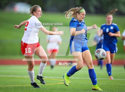 Thumbnail 2 in Rochester vs. Athens (MHSAA Division I Regional Final) photogallery.