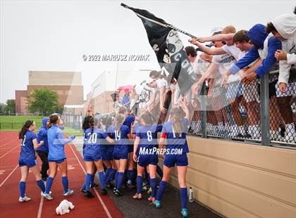 Thumbnail 2 in Rochester vs. Athens (MHSAA Division I Regional Final) photogallery.