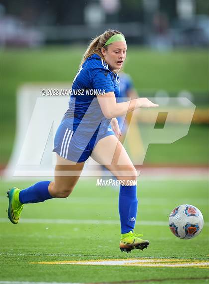 Thumbnail 3 in Rochester vs. Athens (MHSAA Division I Regional Final) photogallery.
