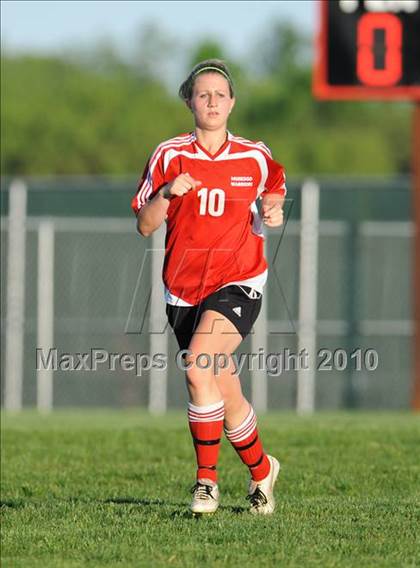 Thumbnail 3 in Muskego vs. Pius XI (Muskego Invite) photogallery.