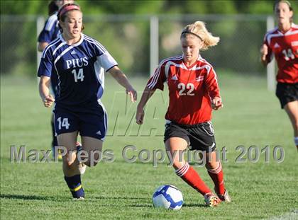 Thumbnail 1 in Muskego vs. Pius XI (Muskego Invite) photogallery.
