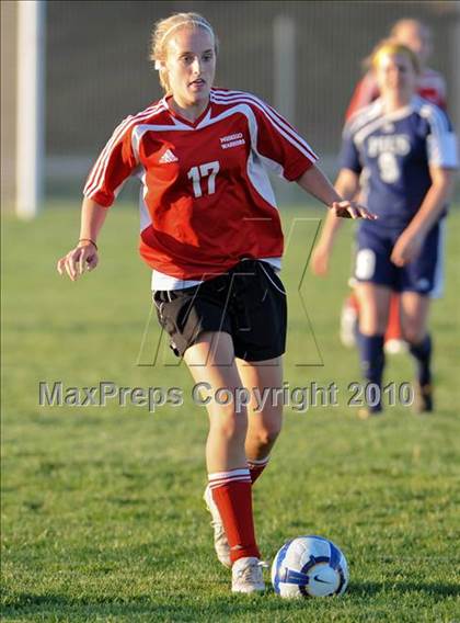 Thumbnail 1 in Muskego vs. Pius XI (Muskego Invite) photogallery.