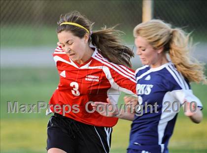 Thumbnail 1 in Muskego vs. Pius XI (Muskego Invite) photogallery.