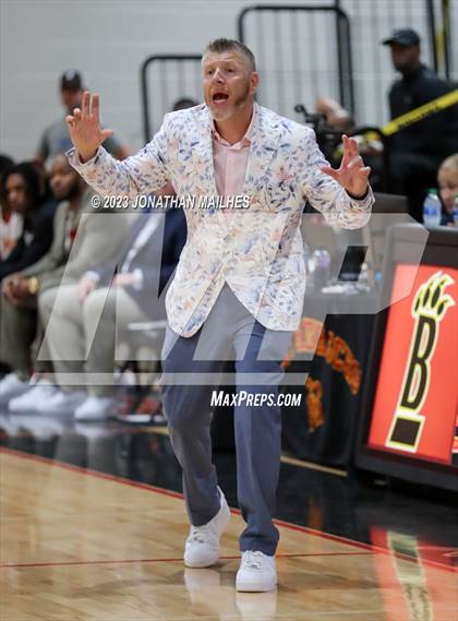 Thumbnail 2 in Erath vs. Brusly (LHSAA Div II Non-Select Bi-District) photogallery.