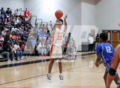 Thumbnail 3 in Erath vs. Brusly (LHSAA Div II Non-Select Bi-District) photogallery.