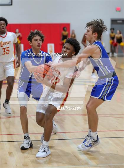Thumbnail 3 in Erath vs. Brusly (LHSAA Div II Non-Select Bi-District) photogallery.