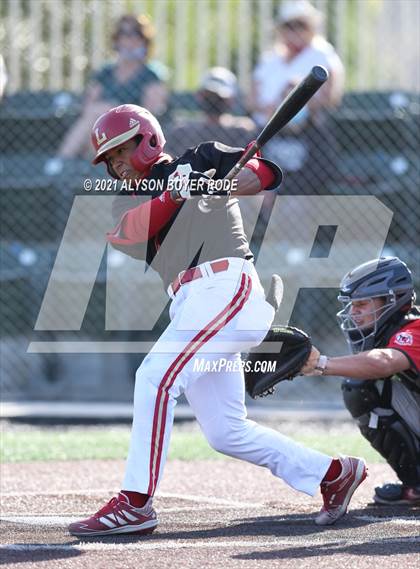 Thumbnail 2 in Orange Lutheran vs. Harvard-Westlake (JSerra Classic) photogallery.