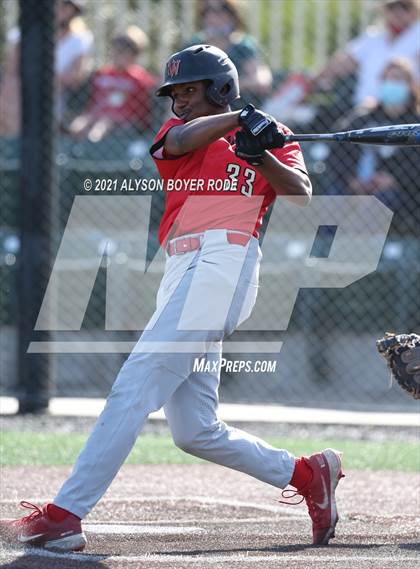 Thumbnail 1 in Orange Lutheran vs. Harvard-Westlake (JSerra Classic) photogallery.