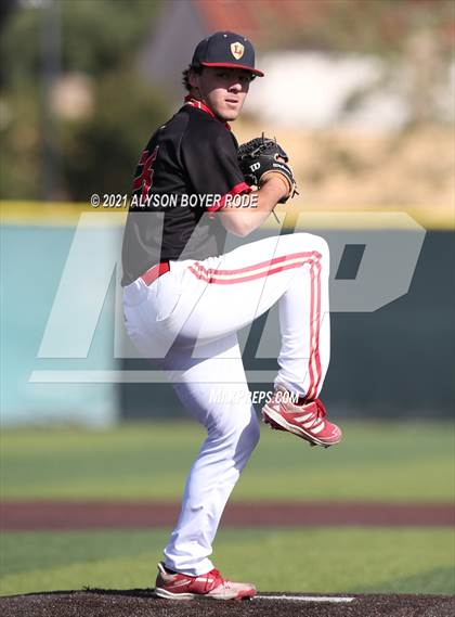 Thumbnail 3 in Orange Lutheran vs. Harvard-Westlake (JSerra Classic) photogallery.