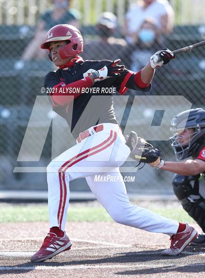 Thumbnail 3 in Orange Lutheran vs. Harvard-Westlake (JSerra Classic) photogallery.