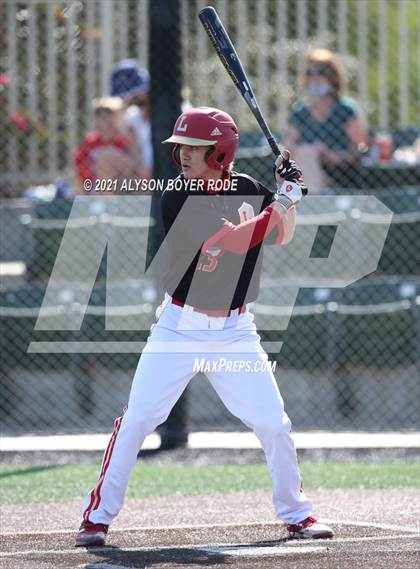 Thumbnail 2 in Orange Lutheran vs. Harvard-Westlake (JSerra Classic) photogallery.