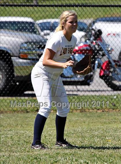 Thumbnail 3 in Seymour vs Coalfield photogallery.