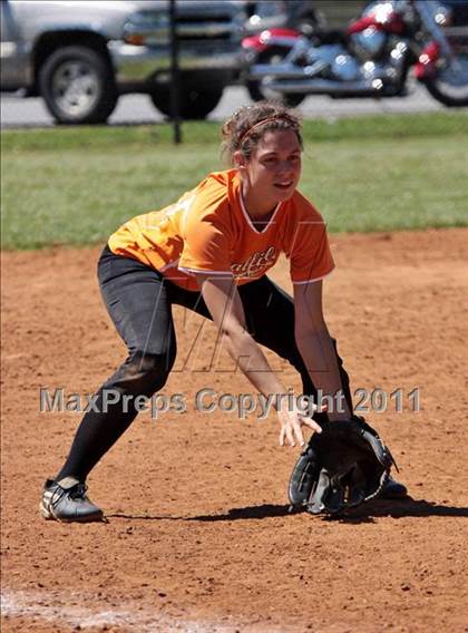 Thumbnail 2 in Seymour vs Coalfield photogallery.